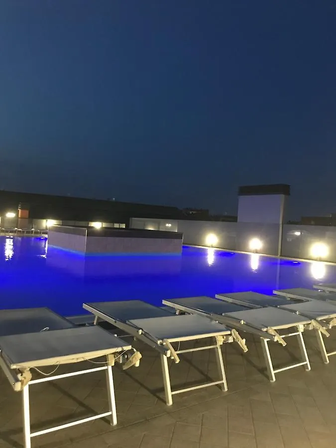 Holiday Resort Bolonha 0*,